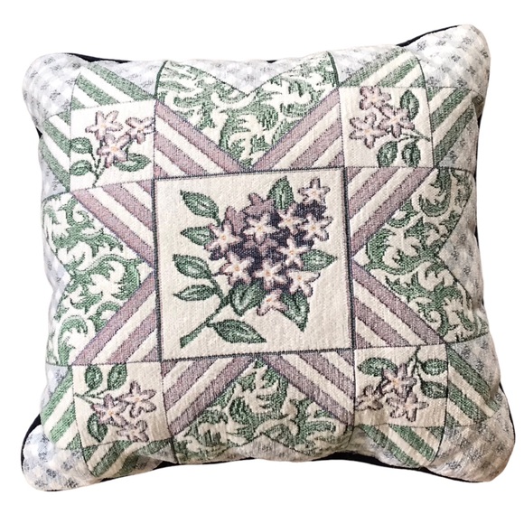 Lot Of 3 Vintage Floral Needlepoint Cottagecore Throw Pillows Purple And Greens - Picture 7 of 14